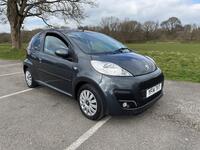 PEUGEOT 107