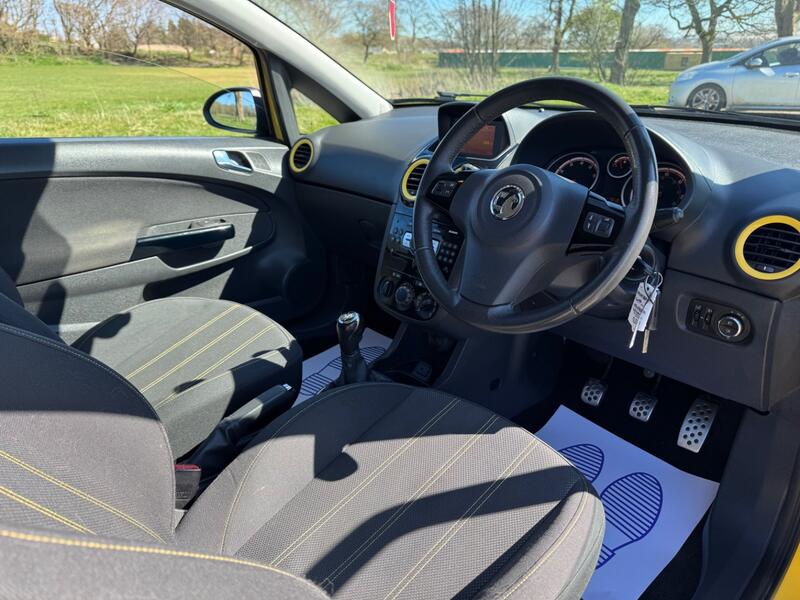 VAUXHALL CORSA